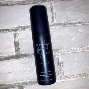Monat Only For You Curl Refresher Spray